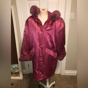 Lundstrom. Laparka Burgundy 2 pieces Satin Coat and wool coat with Faux Fur Trim